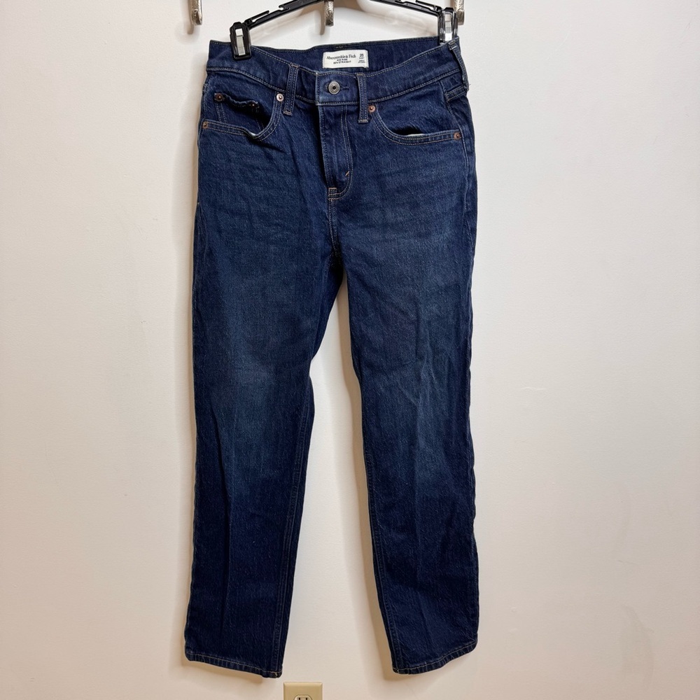 Abercrombie & Fitch Mid Rise 90’s Straight Blue Denim Jeans